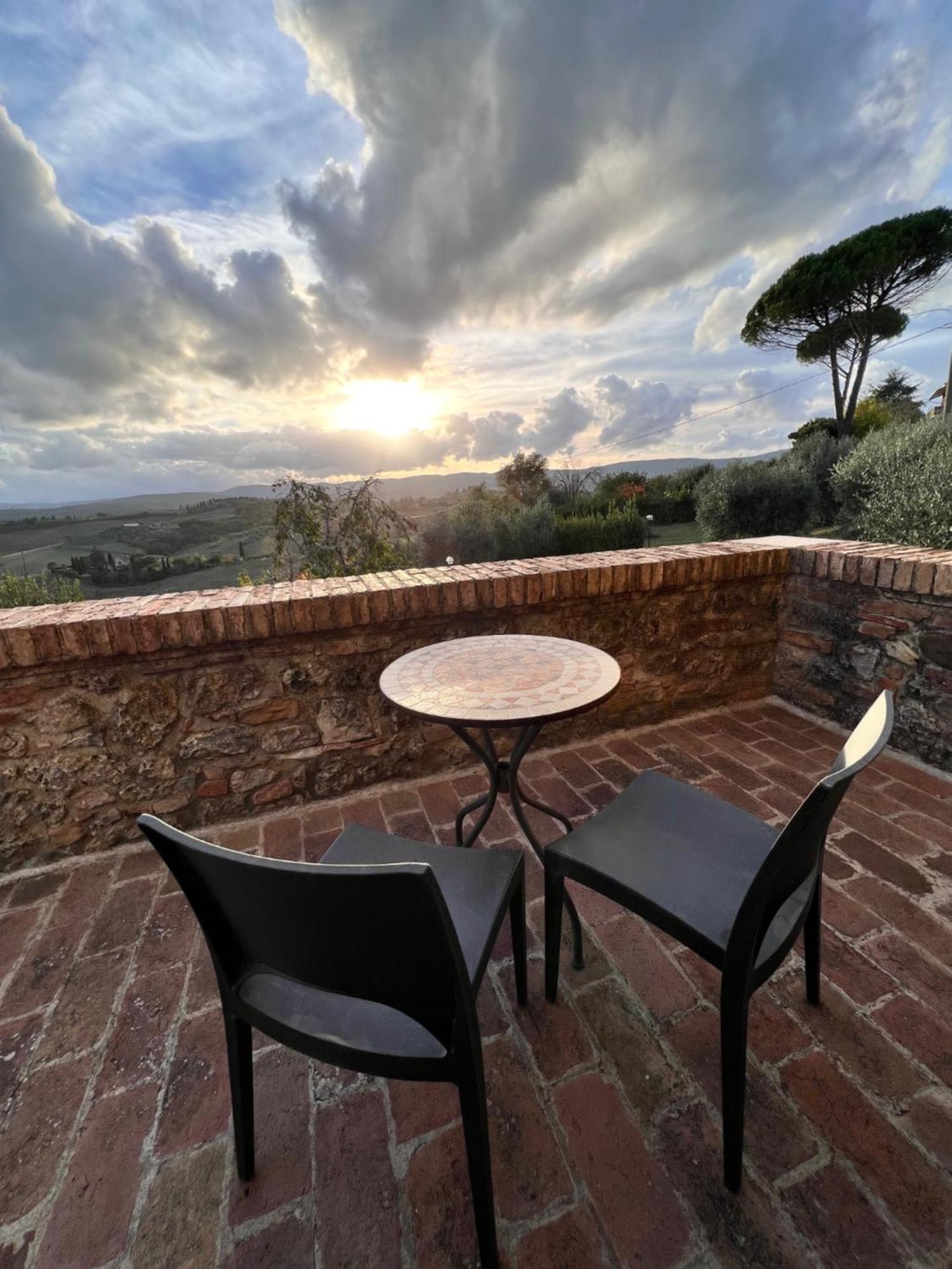 B&B Casale Virgili Siena Exteriör bild